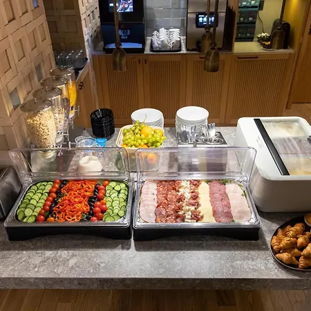 Aparthotel Craiova Szálloda 3*