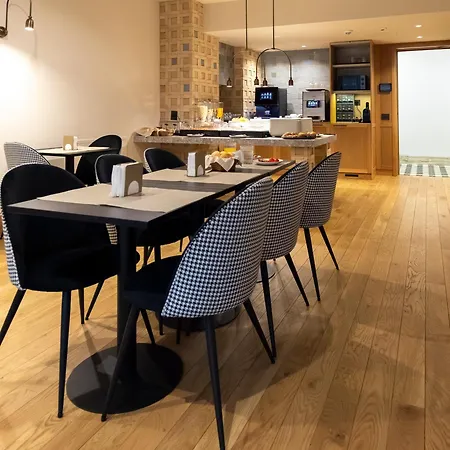 فندق Aparthotel Craiova