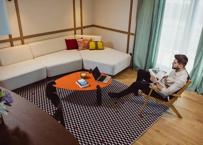 Aparthotel Craiova Крайова