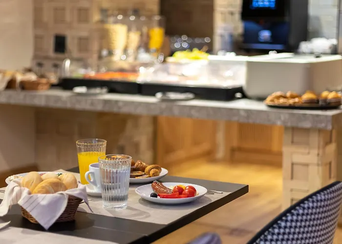 Отель Aparthotel Craiova Крайова